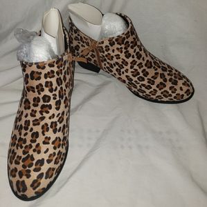 New cheetah print ankle boots